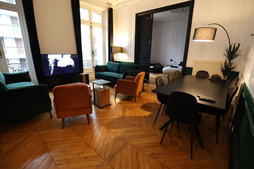 Dolce Dimora - Champs Elysees Apartment *